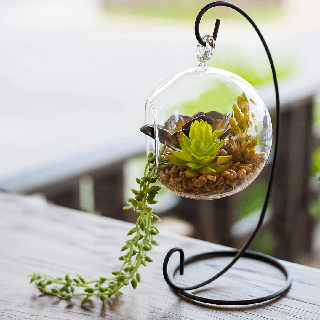 HANGING METAL STAND