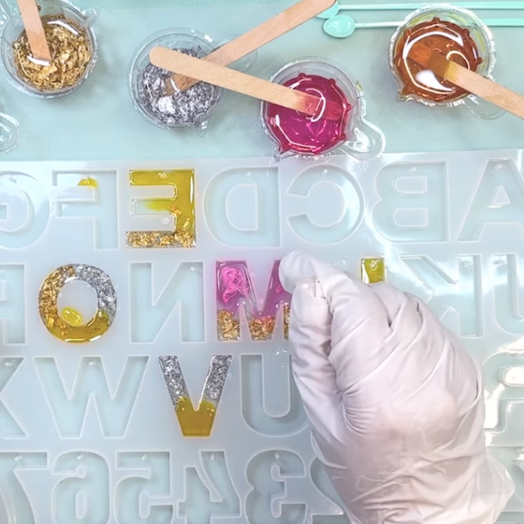 68 Pcs Resin Art Kit, Resin Keychain Kit, Pendant Making Kit