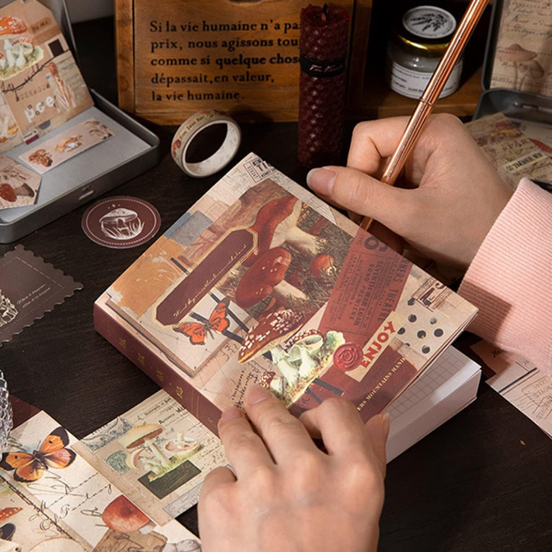Scrapbook Kit,  Mushroom In The Winds